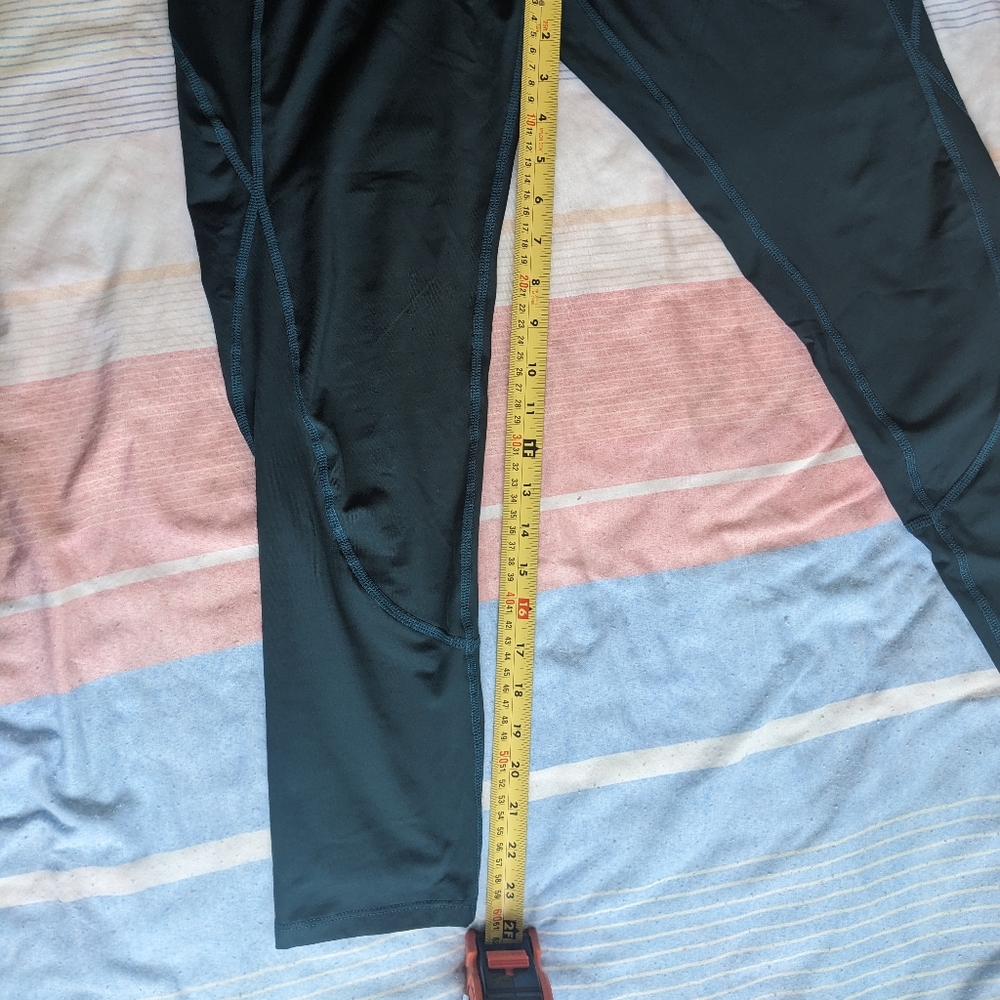 Forest Green Shein Workout Set - Picture 9 of 11
